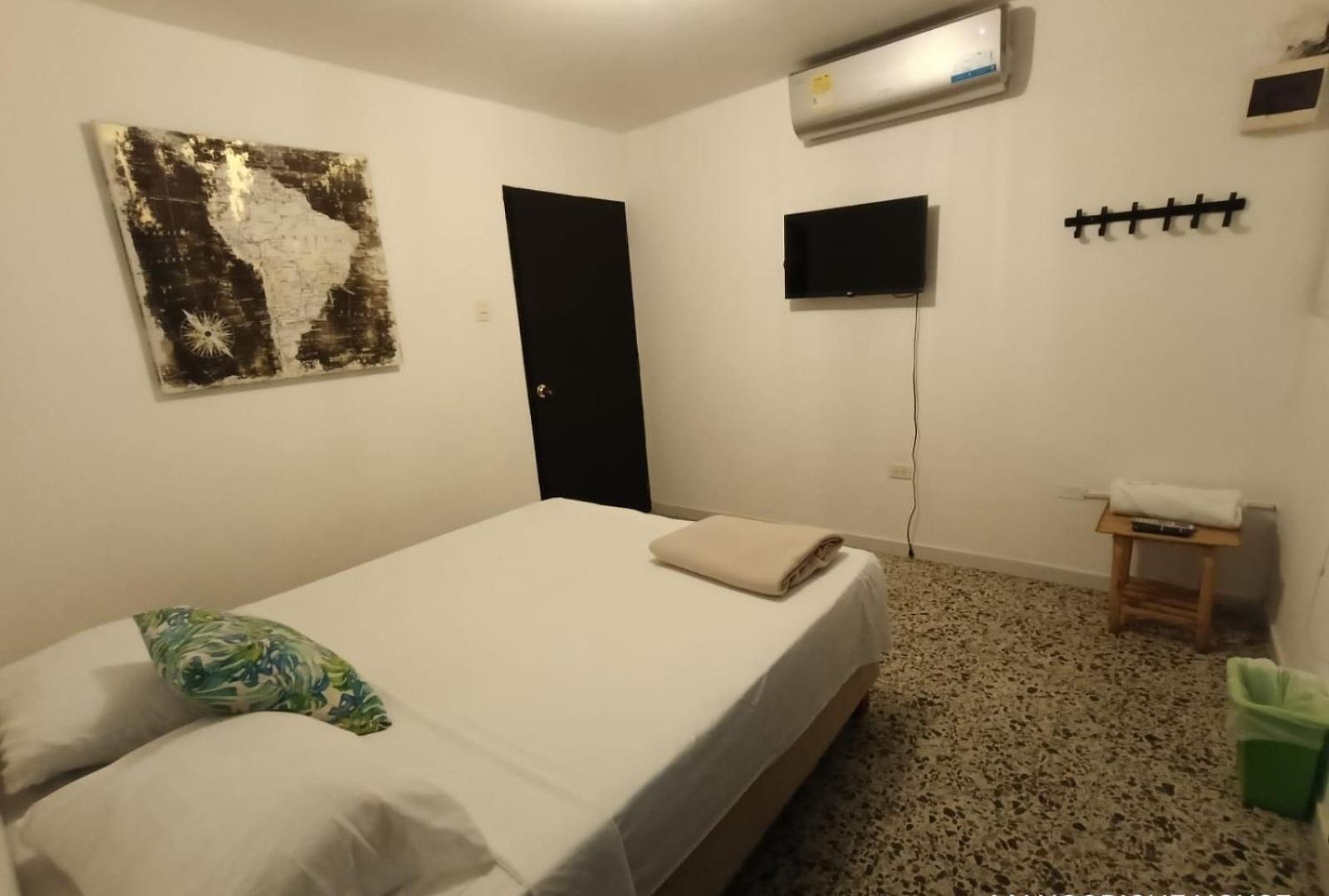 Mango Biche - House Bed & Breakfast