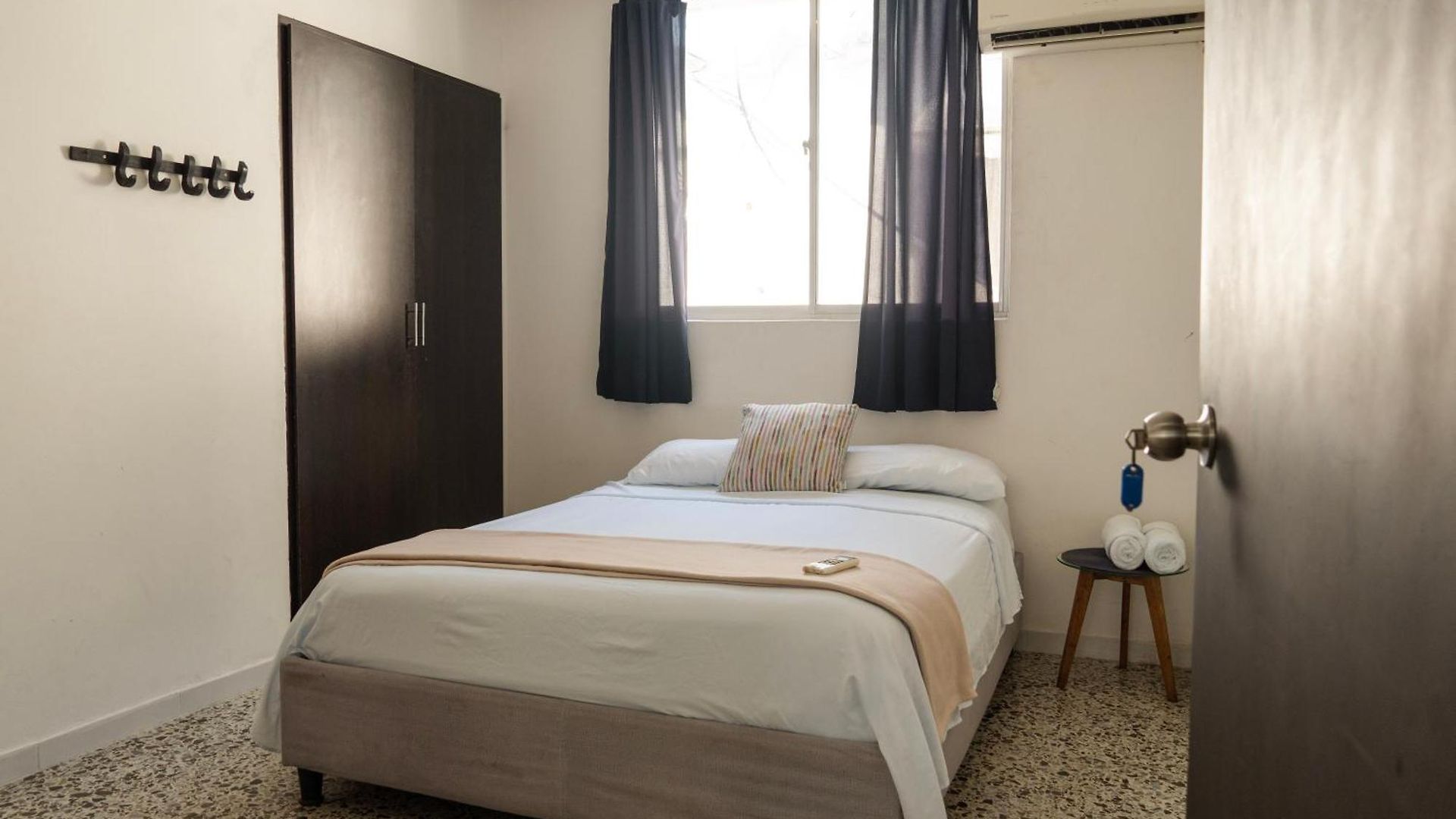 Mango Biche - House Bed & Breakfast