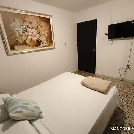 Bed & Breakfast Mango Biche - House
