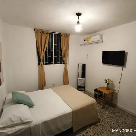 Mango Biche - House Bed & Breakfast *